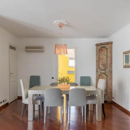 Apartment Iflat Margutta Colors On Canvas *
